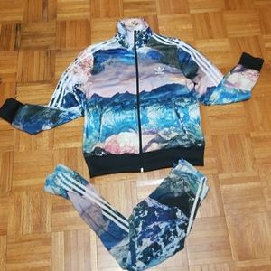 L/xs Adidas mountain clash set
